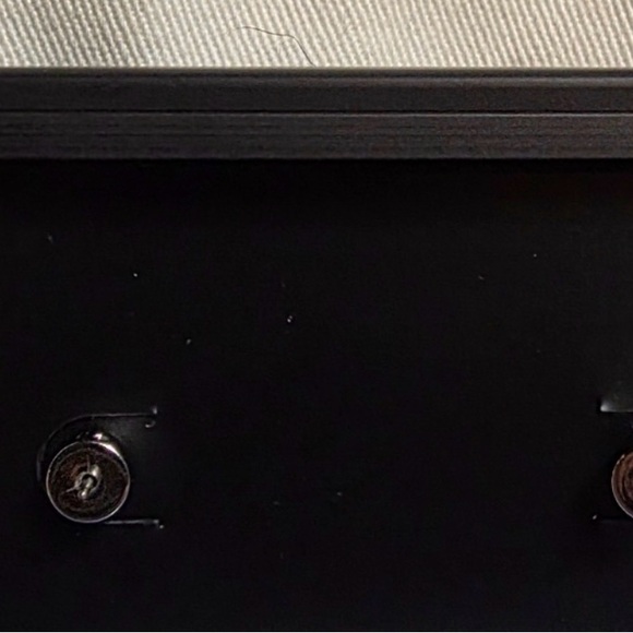 Coach Silver Heart Lock Earrings in dust bag NWT - Picture 4 of 6